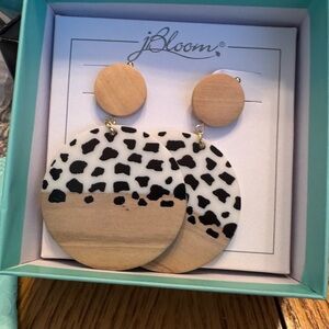 Bloom Leopard Print Wooden Circle Earrings